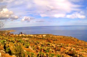 Вид на Байя-делла-Тоннара и Лаго-ди-Венере. Веб-камеры Трапани
