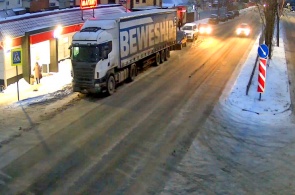 Перекресток Магистральная и Березовая. Камера 2. Веб-камеры Ярославля