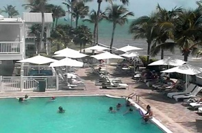 Панорамная веб камера онлайн Southmost Beach Resort