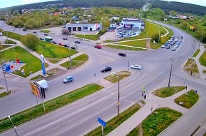 Перекресток Суворова и 4й Пятилетки. Веб-камеры Каменска-Уральского