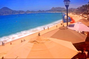 Пляж Медано у отеля Villa del Palmar. Веб камеры Кабо-Сан-Лукас онлайн