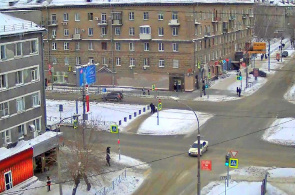 Перекресток улиц Крылова - Красный проспект. Веб камеры Новосибирска онлайн