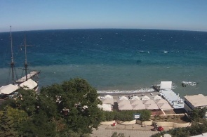 Вид на пляж из отеля «Ореанда». Ялта веб камера онлайн