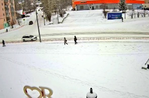 Перекресток Янгеля и Кирова. Веб-камеры Железногорск-Илимский онлайн