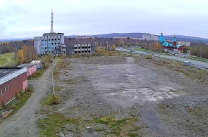 Атлет. Площадь с аркой. Веб-камеры города Апатиты