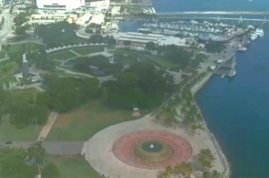 Бэйфронт Парк (Bayfront Park) веб камера онлайн