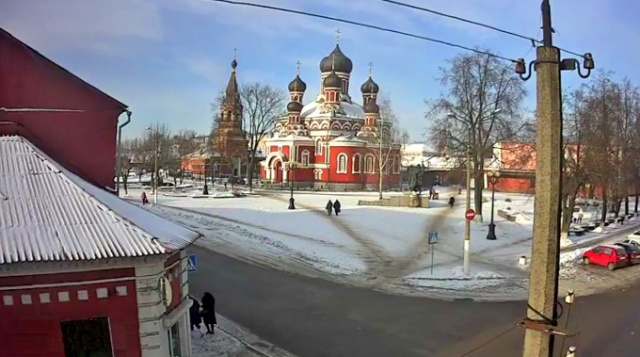 Памятник основателю города, князю Борису онлайн