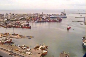 Порт города Монтевидео веб камера онлайн