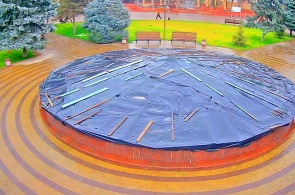 Вид на фонтан в парке Горького. Веб-камеры Мелитополя