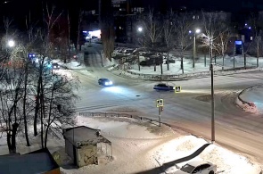 Перекресток улиц Ленина и Калинина. Веб-камеры Салавата